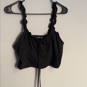 black crop tank